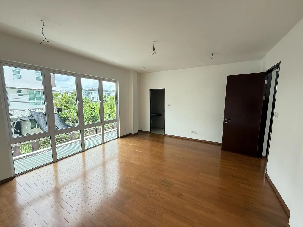 3 Storey Corner Lot Semi Detached House at Palm Residence Stapok