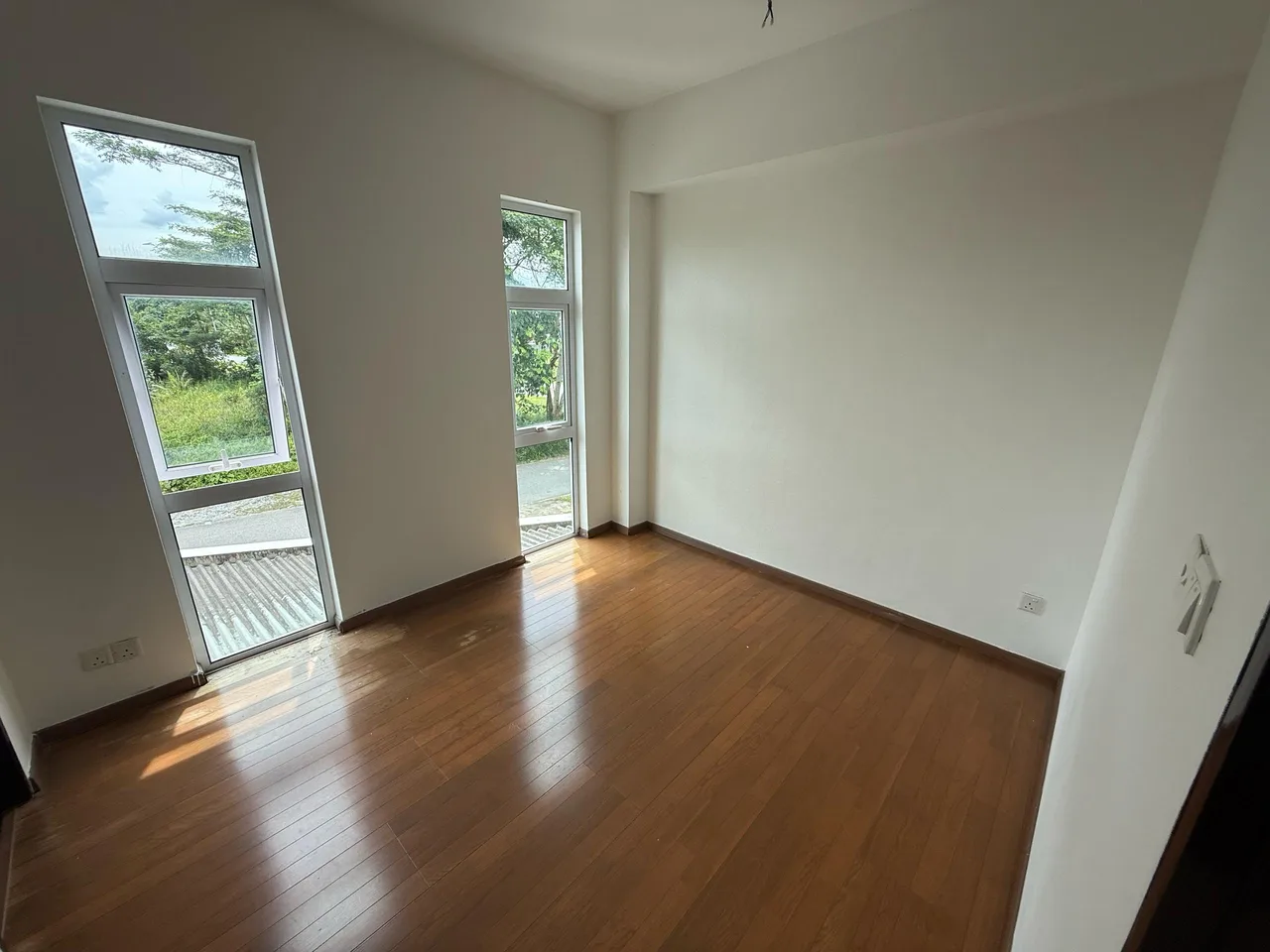 3 Storey Corner Lot Semi Detached House at Palm Residence Stapok