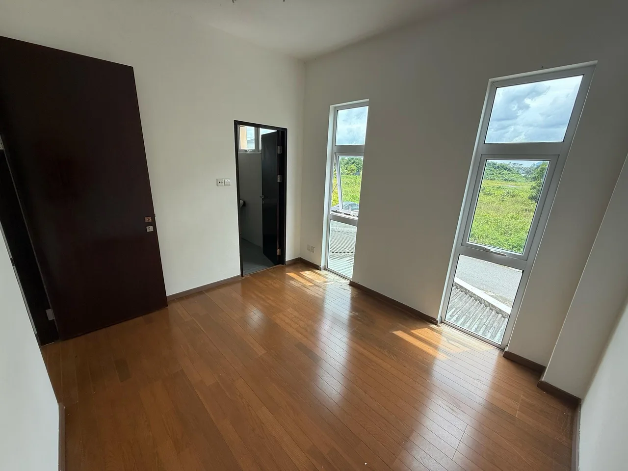 3 Storey Corner Lot Semi Detached House at Palm Residence Stapok