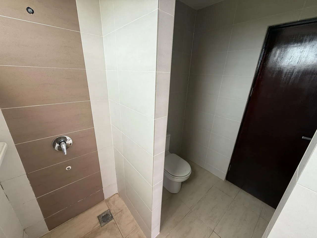 3 Storey Corner Lot Semi Detached House at Palm Residence Stapok