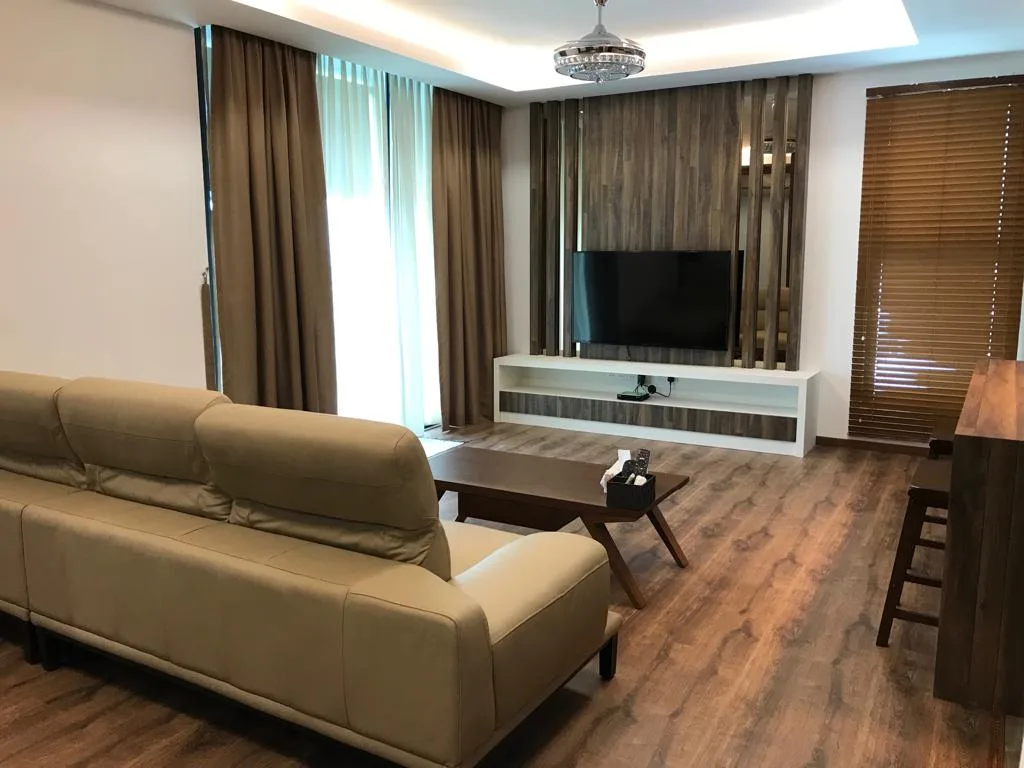 Corner, Airport View, 2 bedroom, Jazz Suites 4