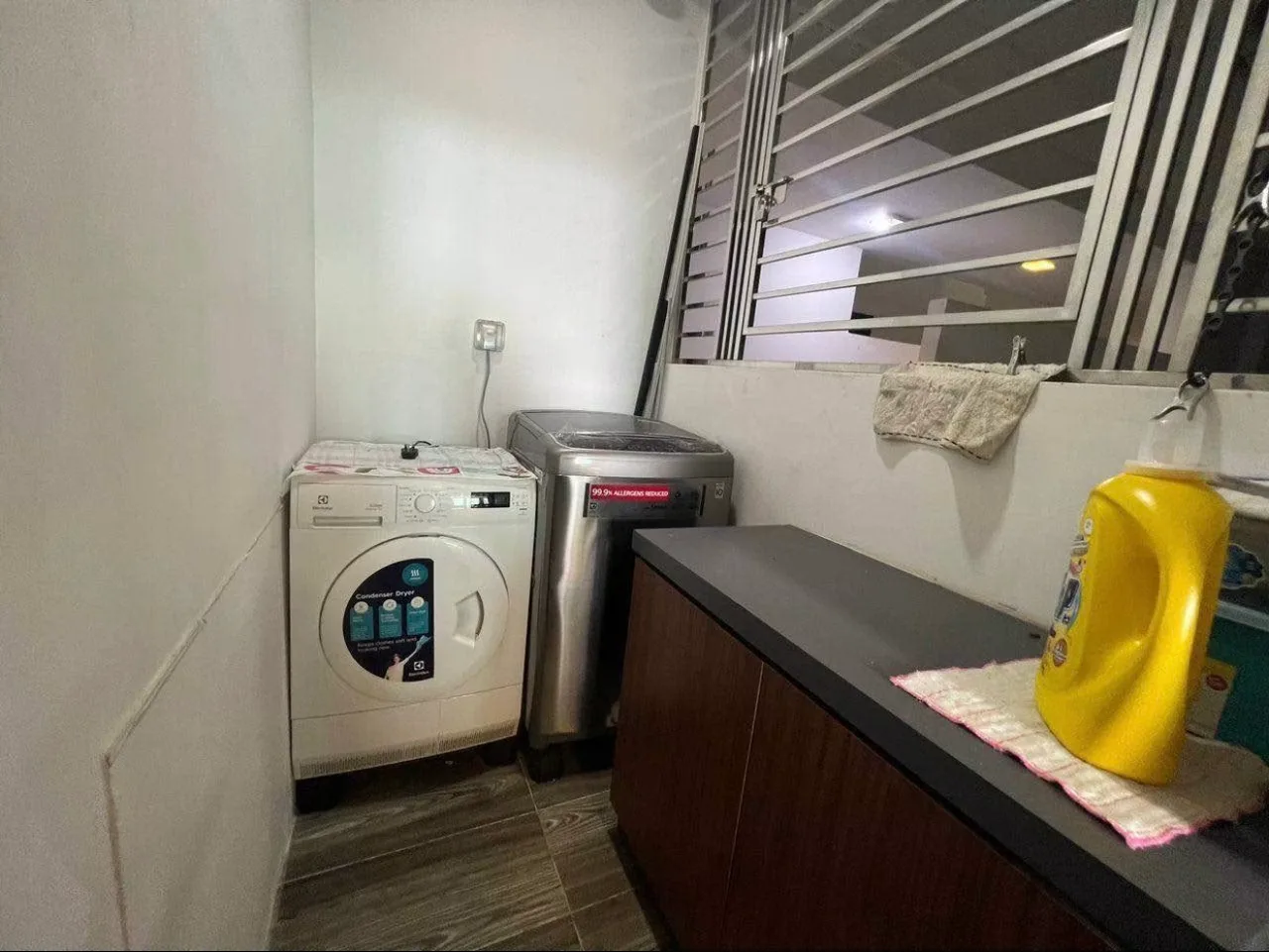 Airport View, 3 bedrooms, Level 11, Jazz 3