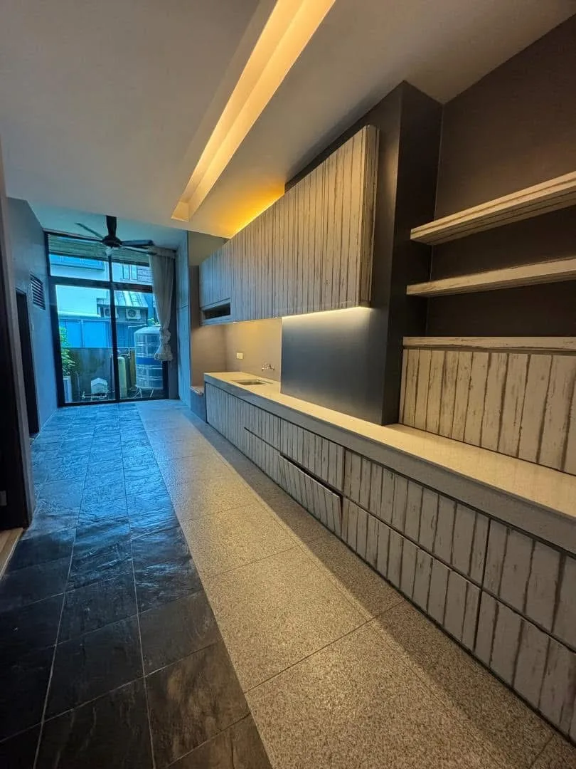 3 Storey Linked Bungalow, Imperiale Residence, opposite Vivacity