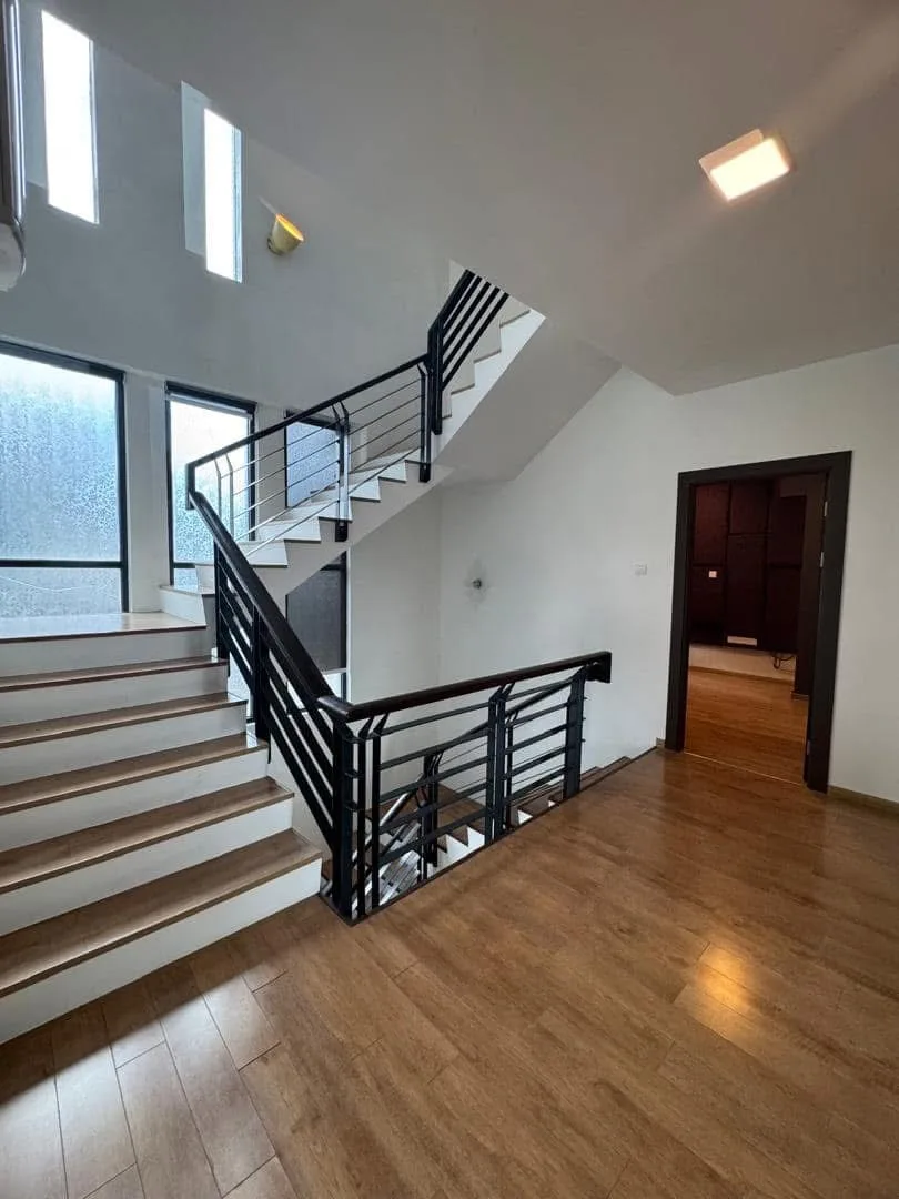 3 Storey Linked Bungalow, Imperiale Residence, opposite Vivacity