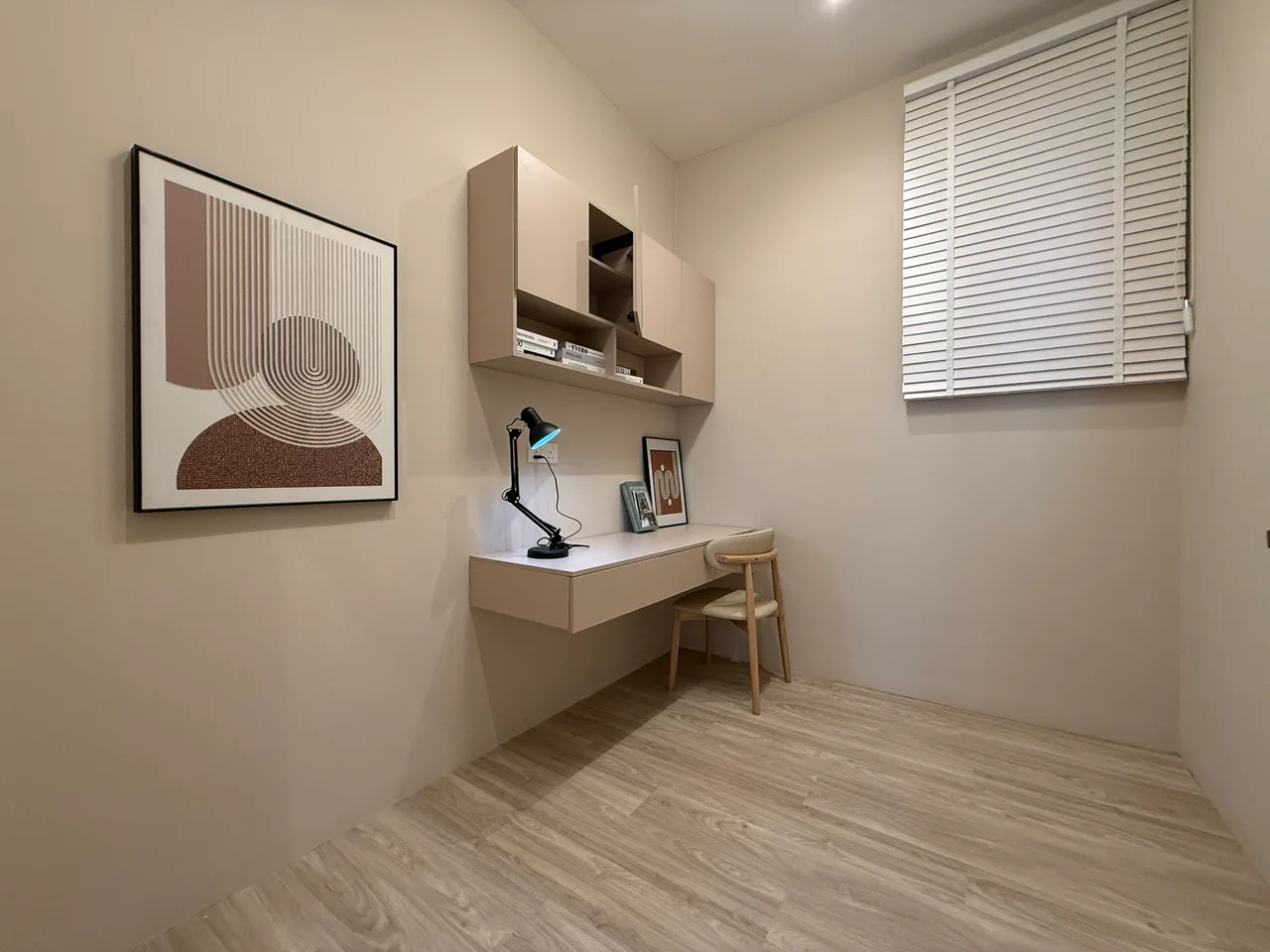 Brand NEW, Furnished + ID, 3 Room, The Rise Residence