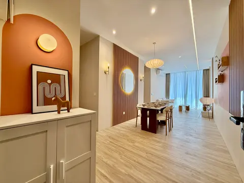 Brand NEW, Furnished + ID, 3 Room, The Rise Residence