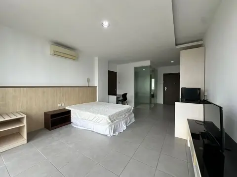 1 Bedroom TriBeCa (Block D)
