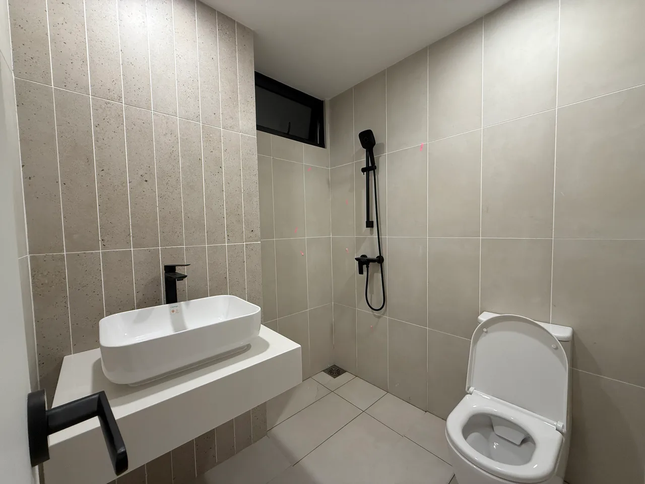 City View, Dual Key 4 Rooms 3 Baths, Tower 3
