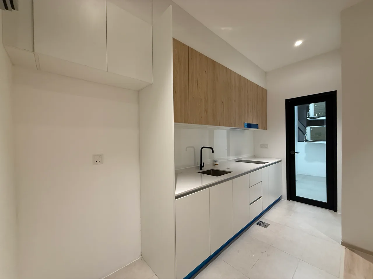 City View, Dual Key 4 Rooms 3 Baths, Tower 3