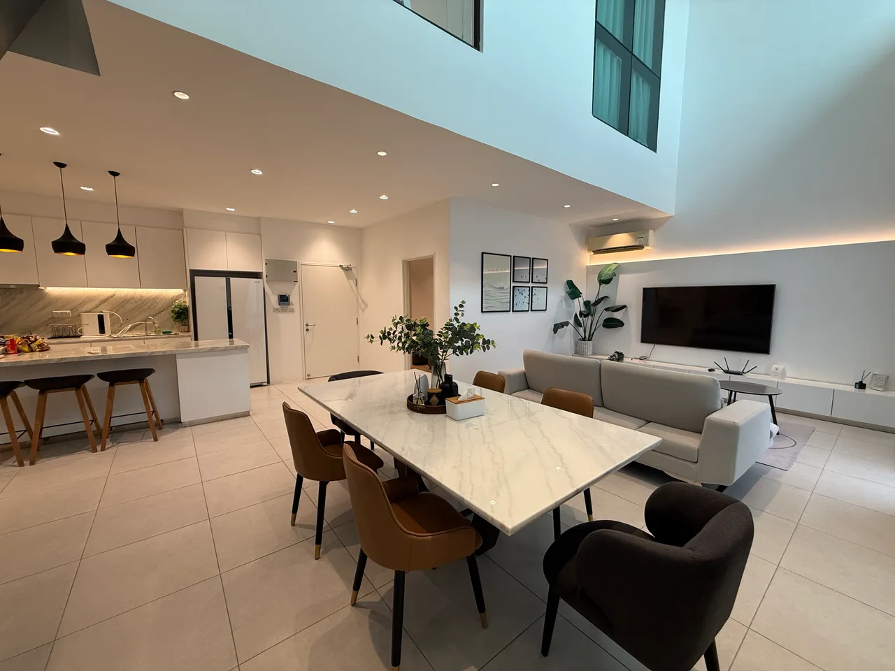 RARE Duplex unit at Delofts Tower 1, Emporium