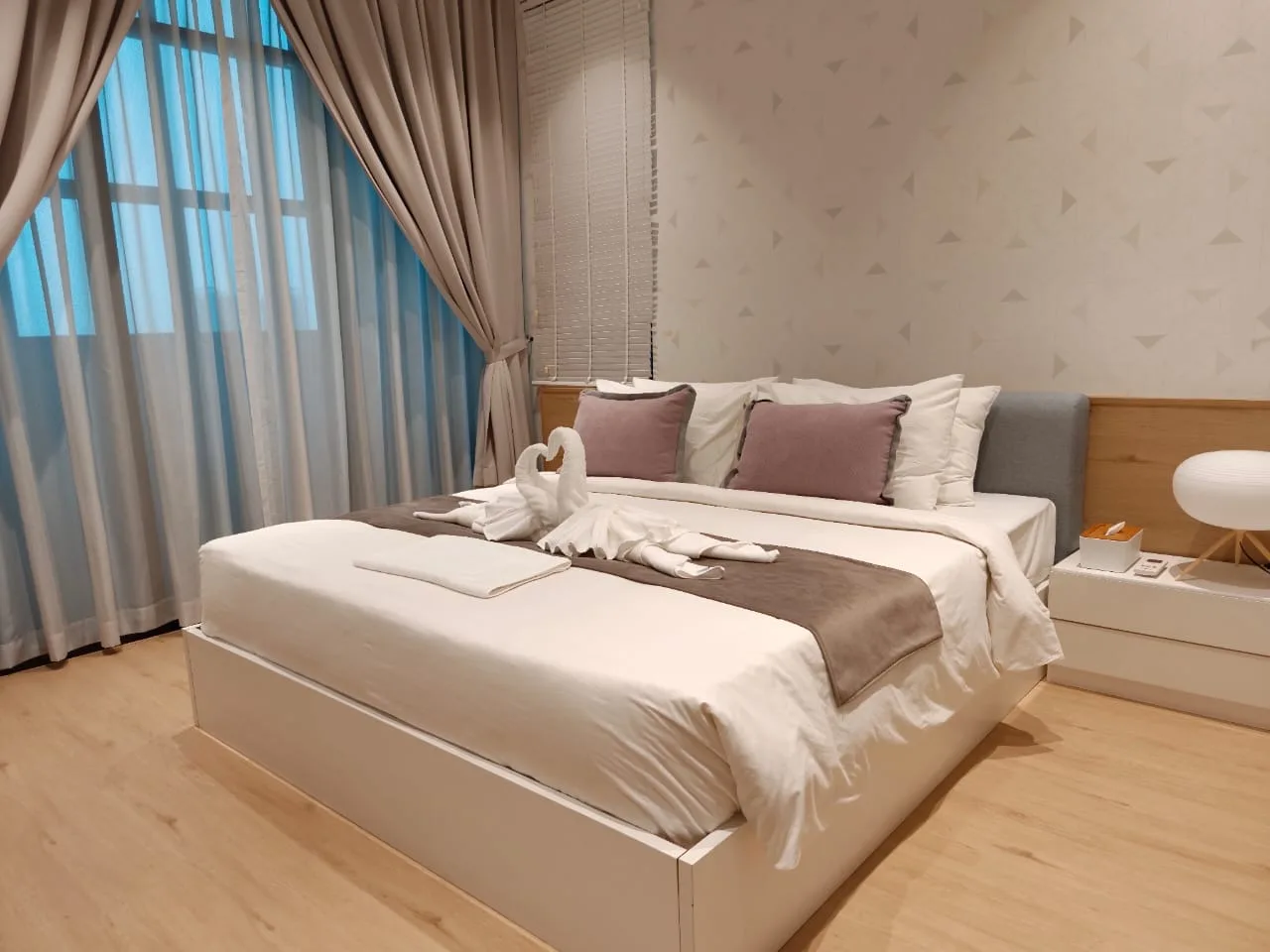 RARE Duplex unit at Delofts, Emporium