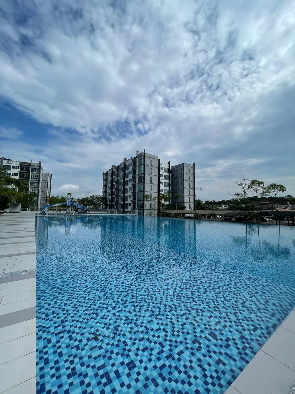 Fully Furnished Liberty Grove 4 Bedrooms Unit