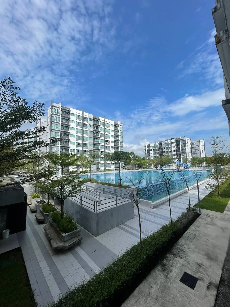 Fully Furnished Liberty Grove 4 Bedrooms Unit