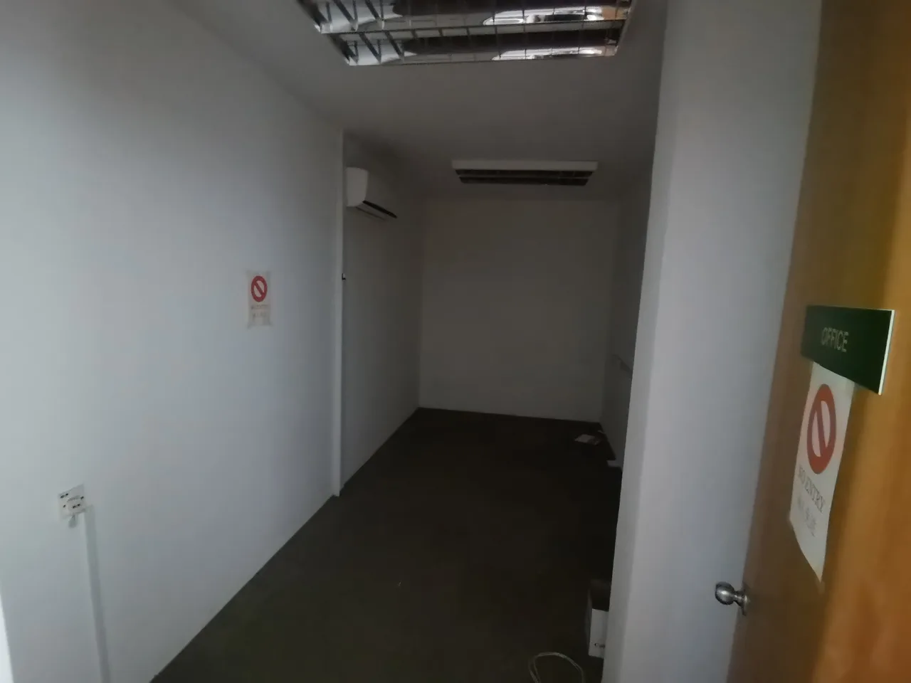 3 Adjoining Second Floor Office For Rent at Jalan Pending Kuching