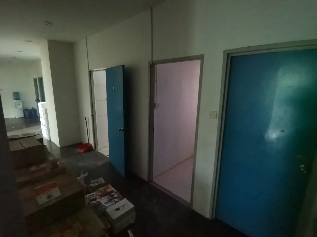 3 Adjoining Second Floor Office For Rent at Jalan Pending Kuching
