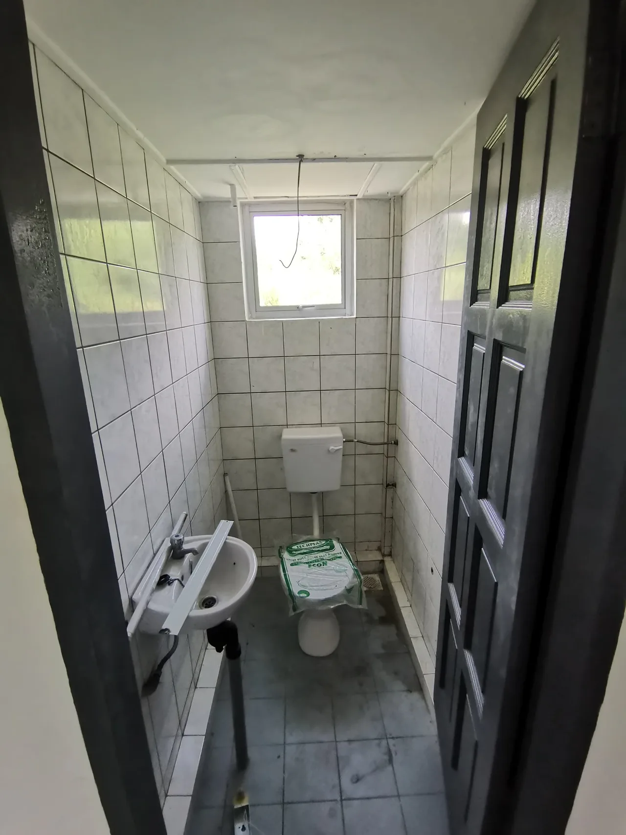 First Floor Shoplot For Rent at Jalan Pending Kuching Sarawak Malaysia