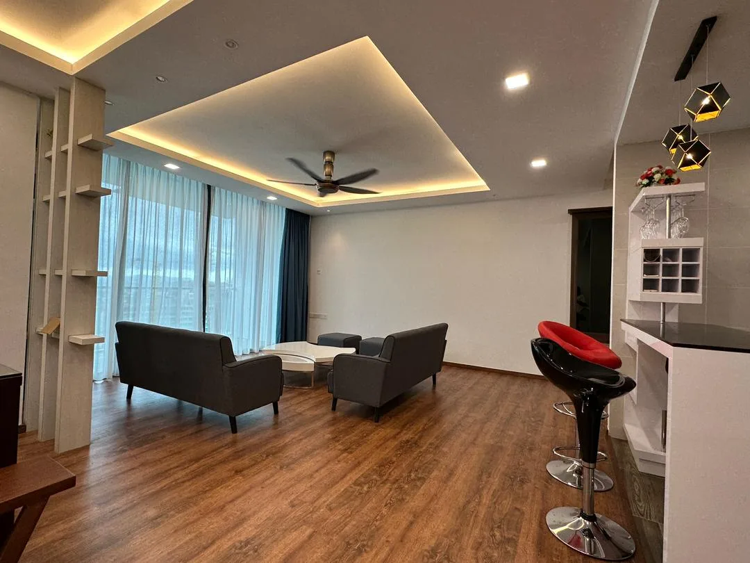 RARE, Corner City View, 3 Bedrooms at Jazz 1