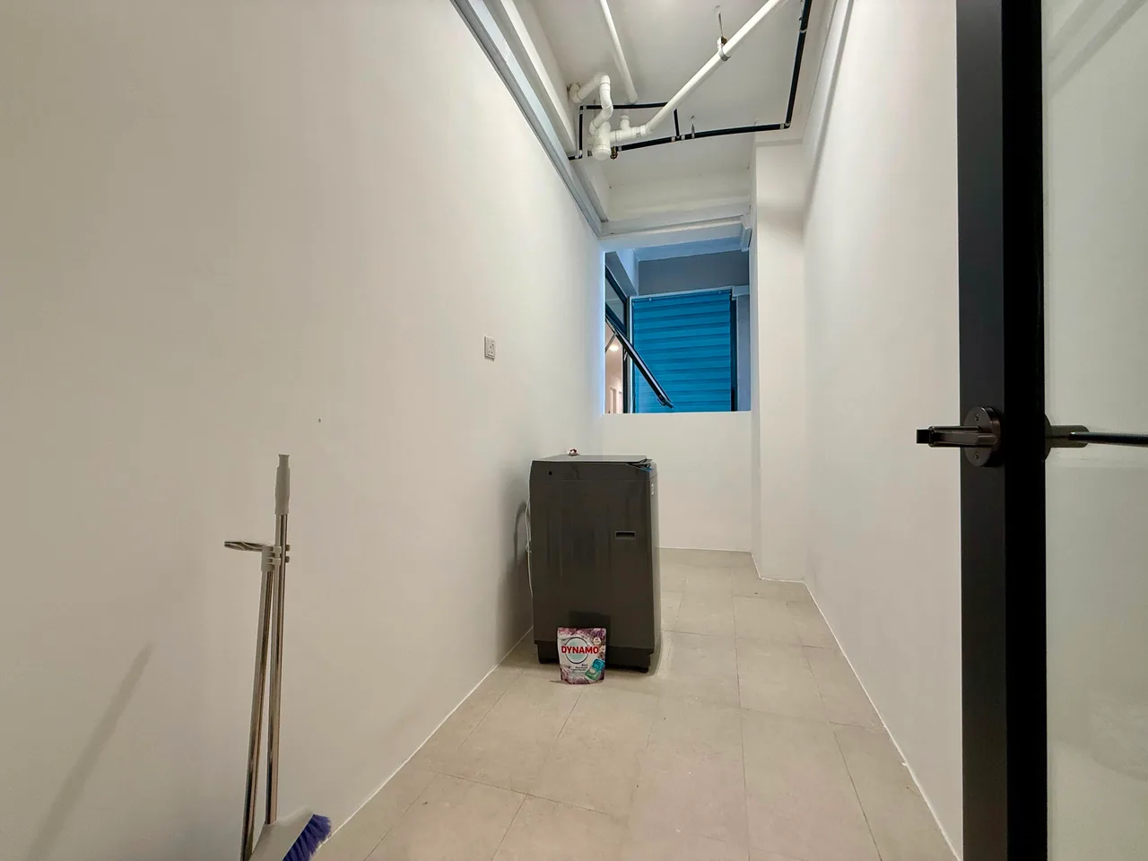 Corner 3 bed, Level 7, Tower 1 Milano 8