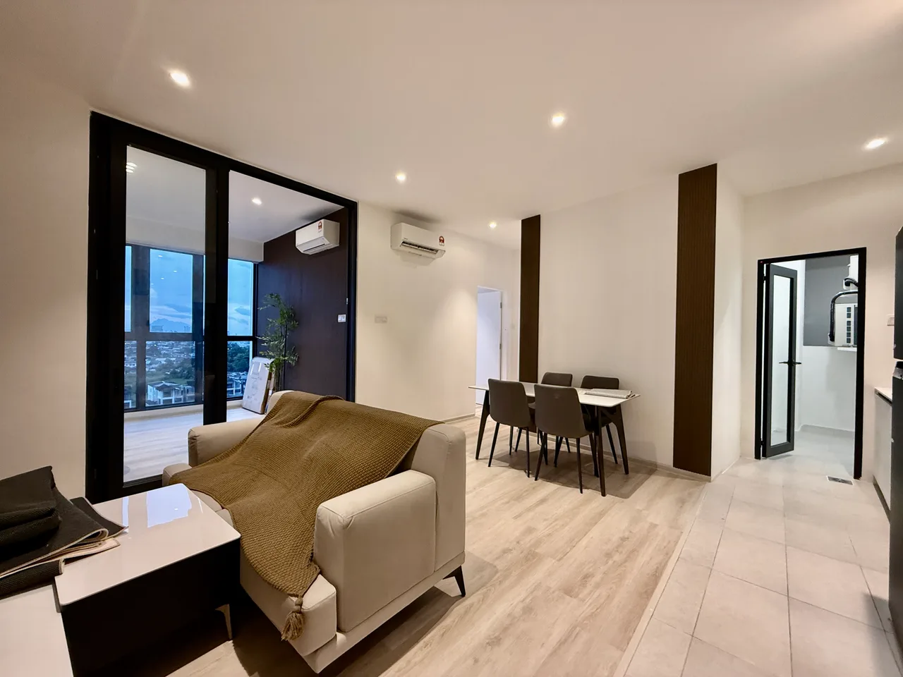 City View, Type 2BR+S, Lift Level 11, Tower MG