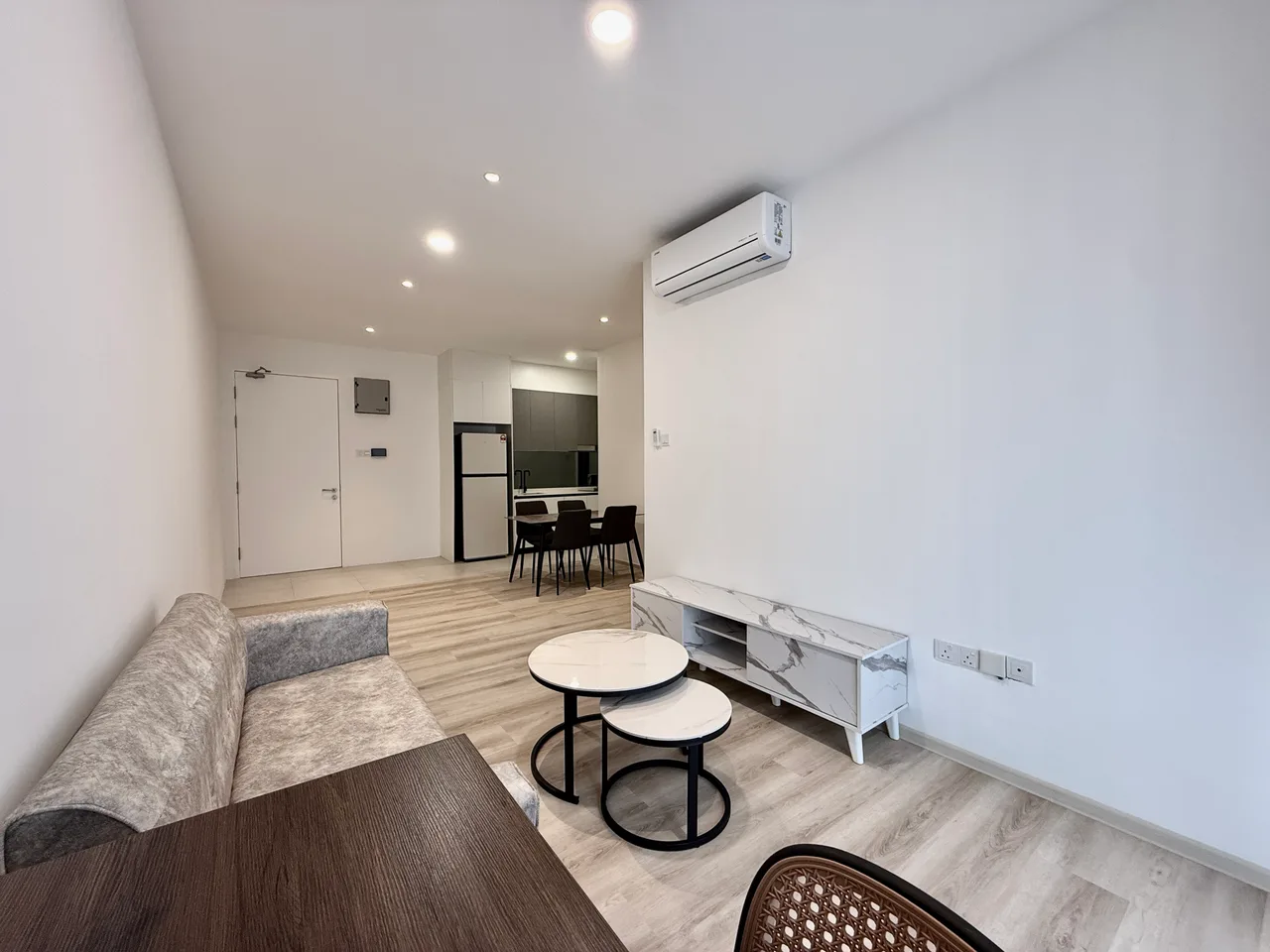 Brand new, 2 Bed, Level 12 Tower 2, Facing Garden