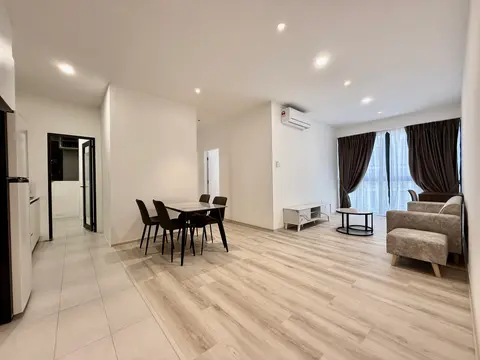 Brand new, 2 Bed, Level 12 Tower 2, Facing Garden