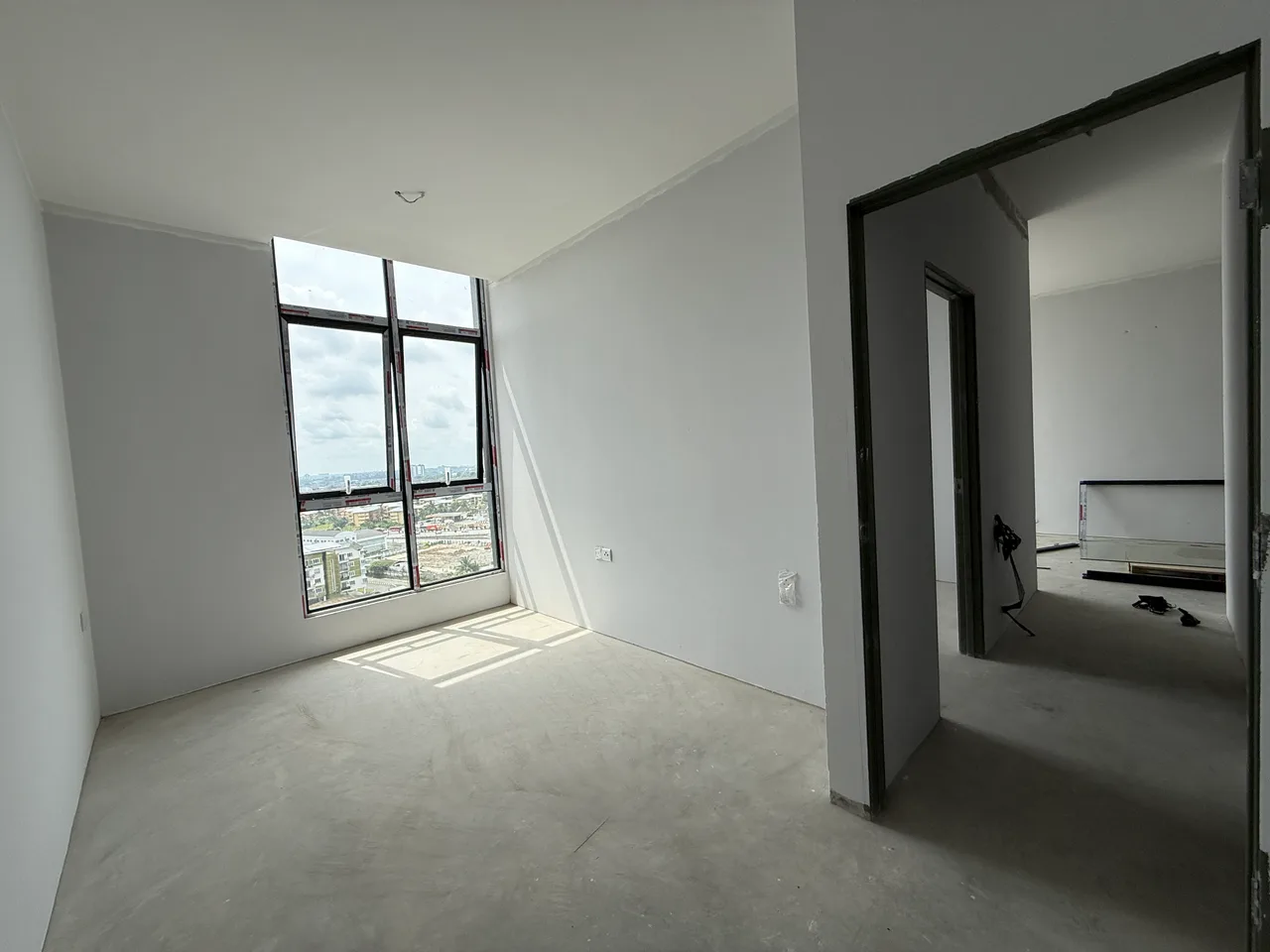 GalaCity and Pool View, 3 Rooms, The Rise Residence