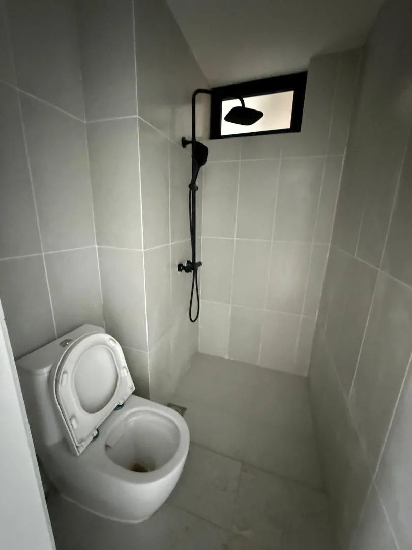 City View, 3 Bedrooms, Lift Level 15, Tower MG
