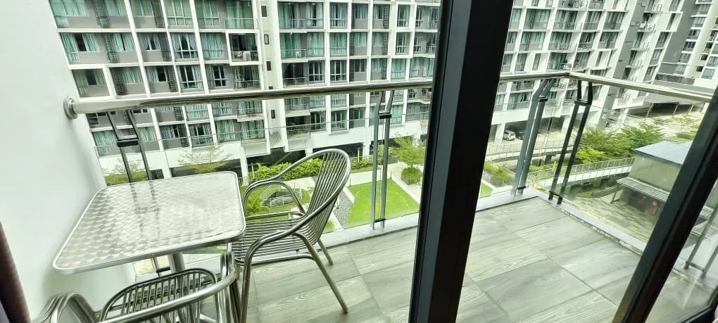 Pool View, 2+1 Bedroom, Jazz Suites @ Vivacity
