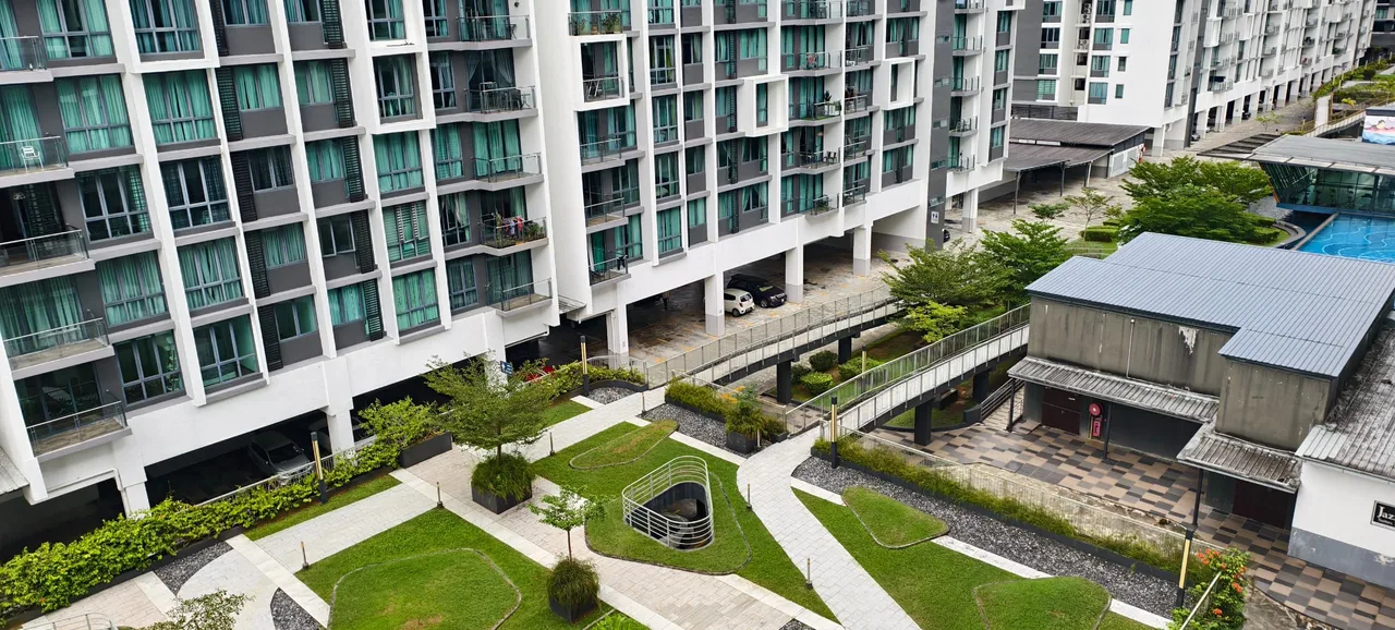 Pool View, 2+1 Bedroom, Jazz Suites @ Vivacity
