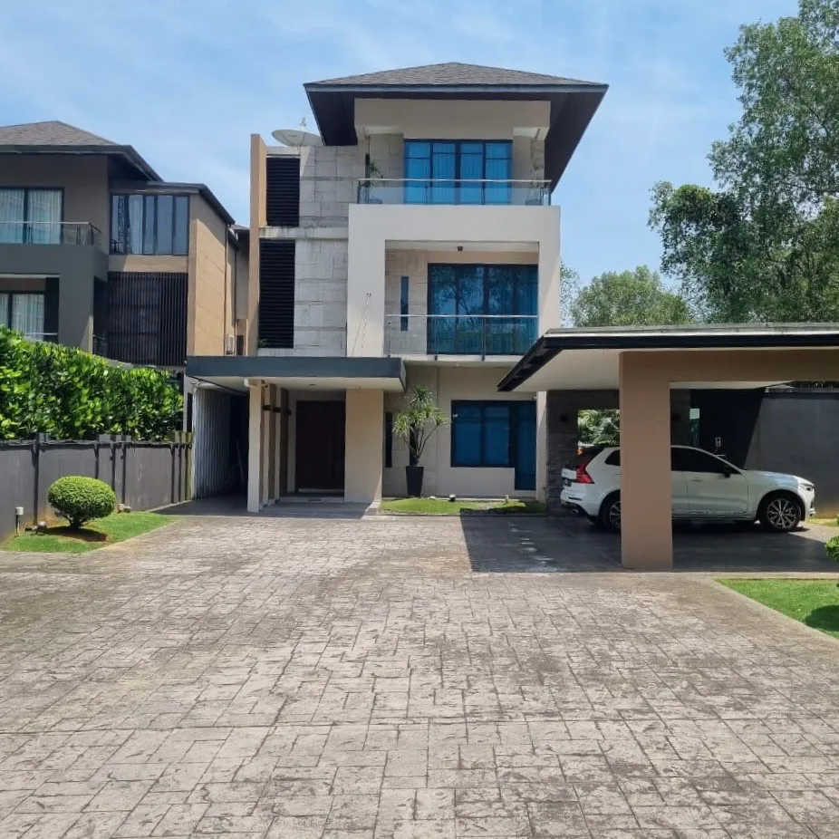 3 Storey Linked Bungalow, Imperiale Residence, opposite Vivacity