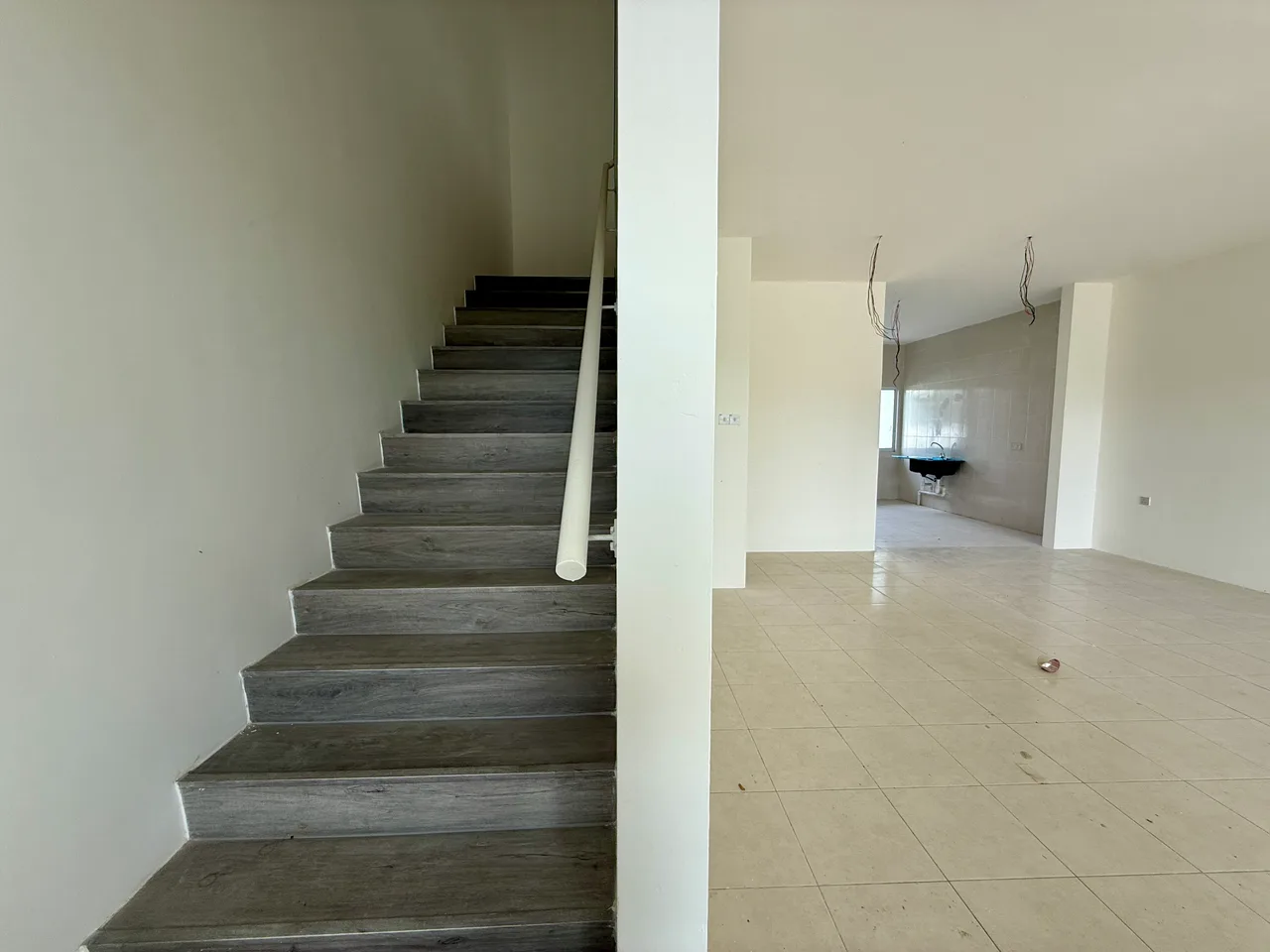 Brand New, Double Storey Terrace Intermediate, Batu Kawa