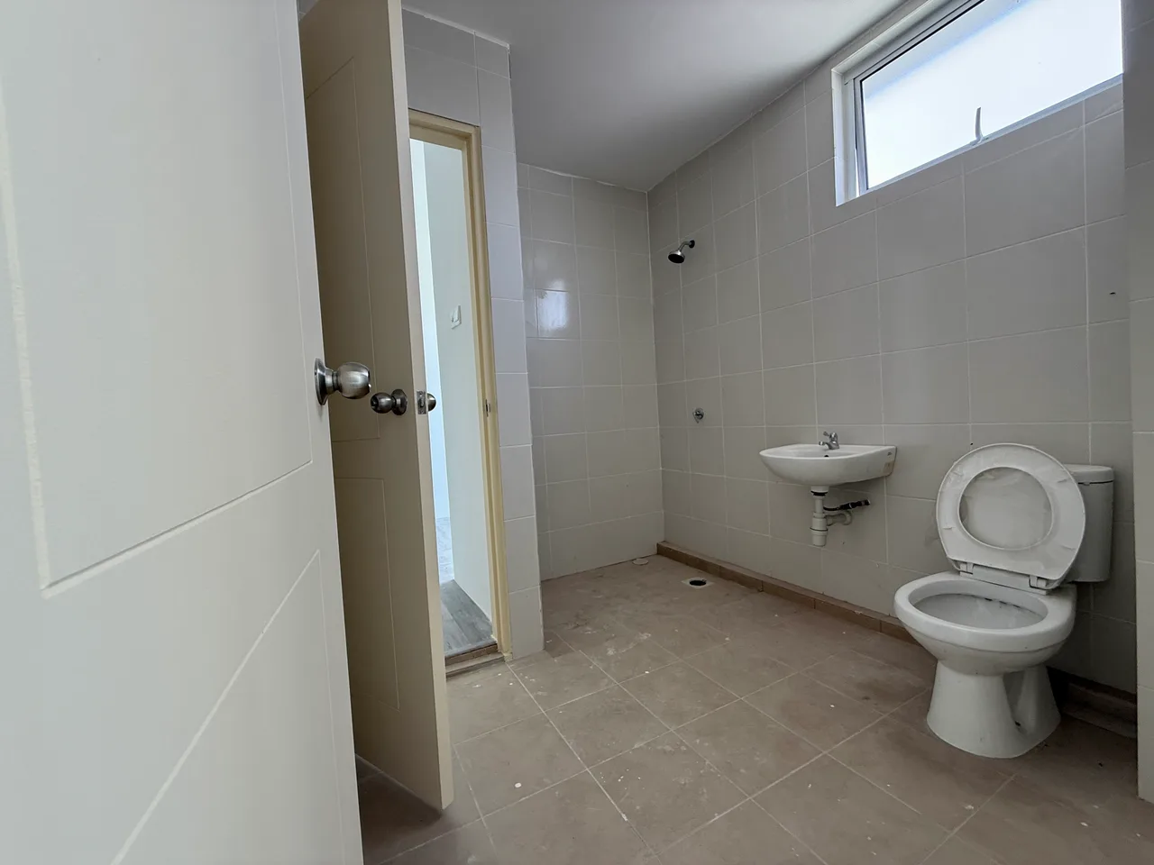 Brand New, Double Storey Terrace Intermediate, Batu Kawa