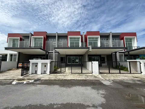 Brand New, Double Storey Terrace Intermediate, Batu Kawa