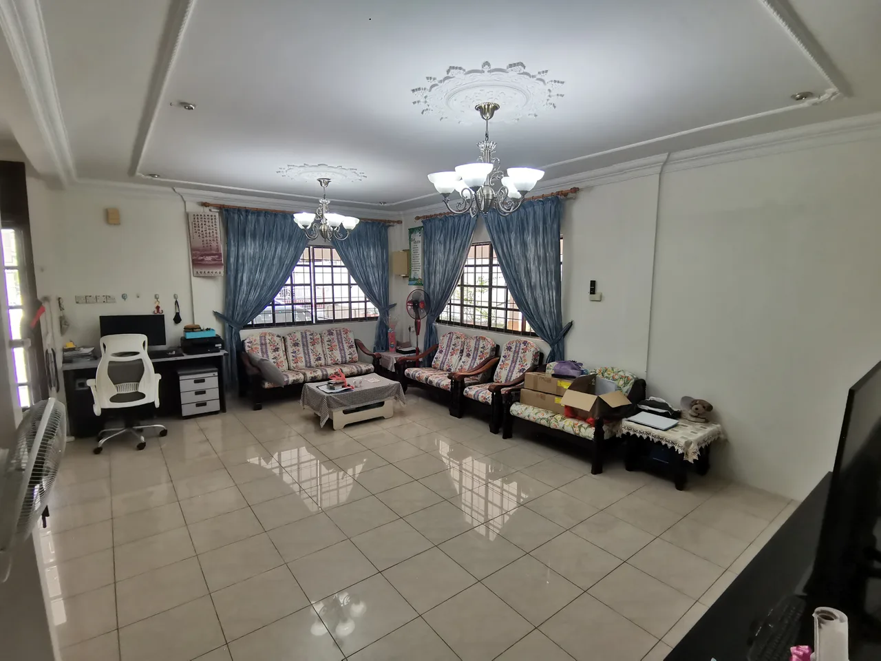 Corner Double Storey Semi Detached House For Sale at Jalan Kempas Kuching
