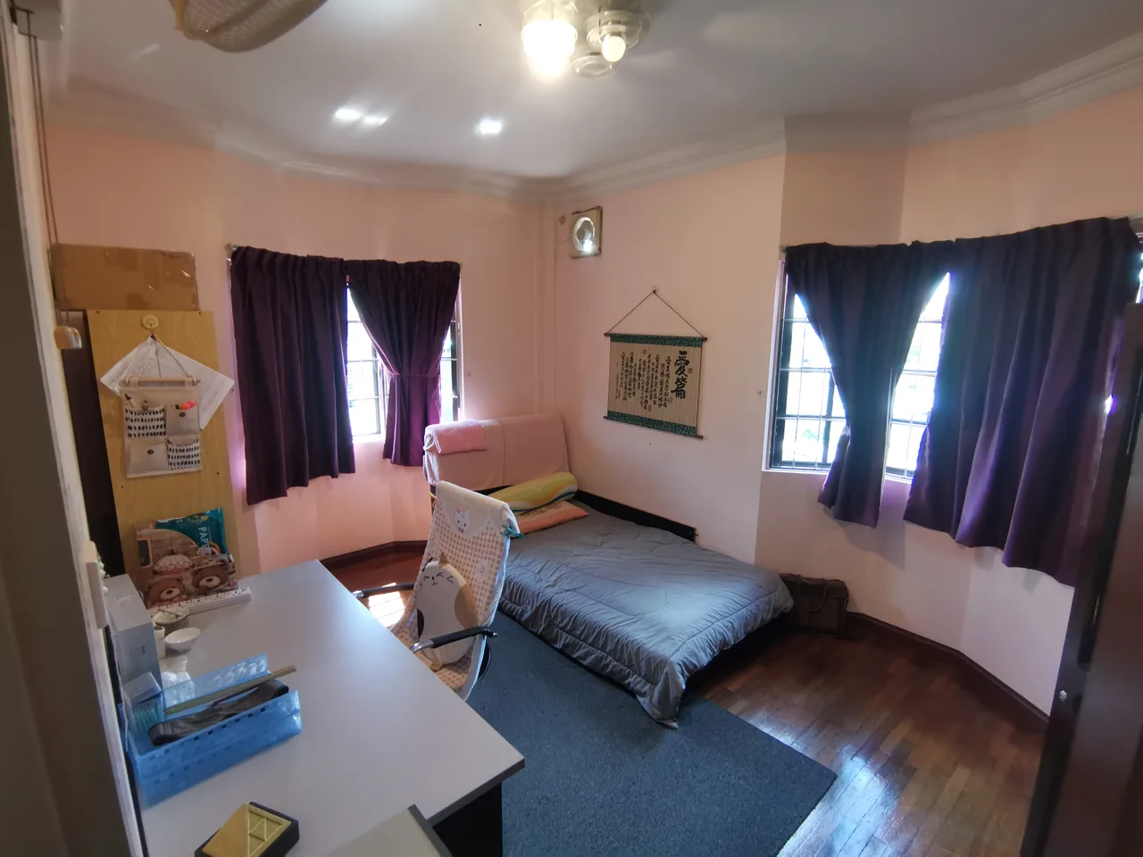 Corner Double Storey Semi Detached House For Sale at Jalan Kempas Kuching