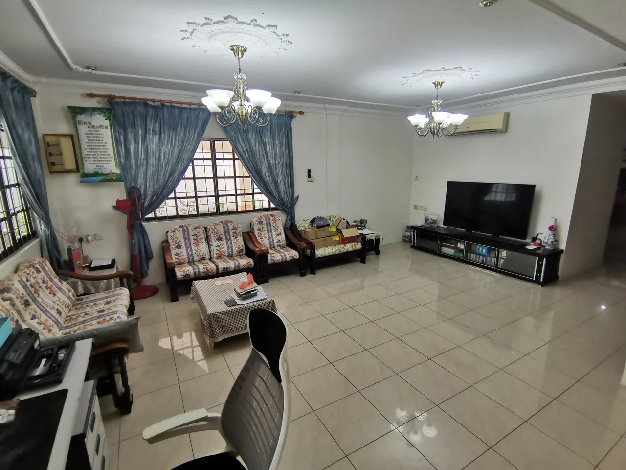 Corner Double Storey Semi Detached House For Sale at Jalan Kempas Kuching