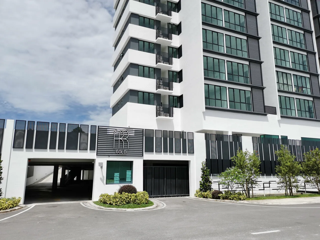 Cozy 2 bedrooms Royal Richmond Gold 1