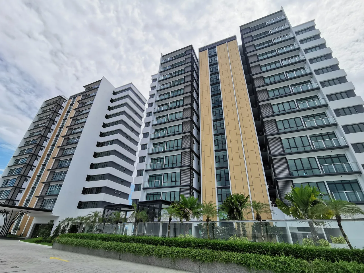 Cozy 2 bedrooms Royal Richmond Gold 1